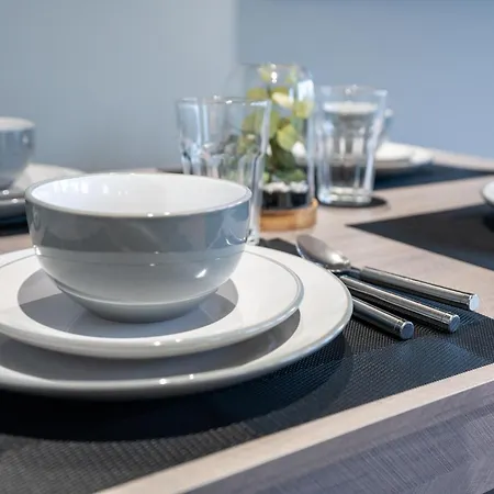 Modern 2br With Balcony - Sleeps 8 Lägenhet Leeds (West Yorkshire)